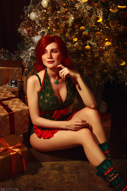 Ladies of The Witcher 3 Christmas Cosplay