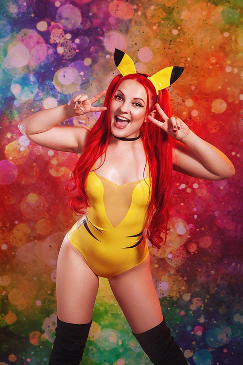 Latex Pikachu Cosplay