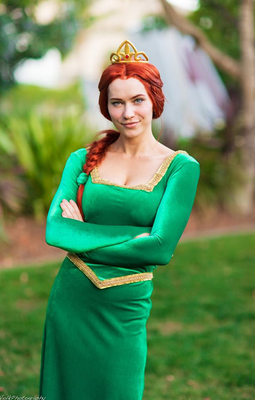 Princess Fiona from Shrek Cosplay
