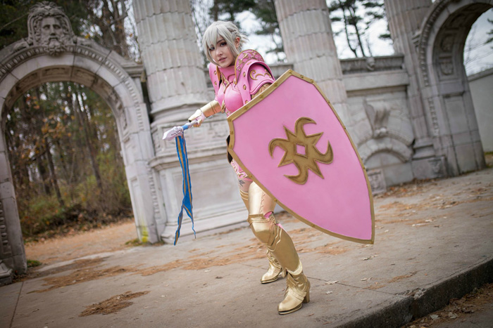 Effie from Fire Emblem Fates Cosplay