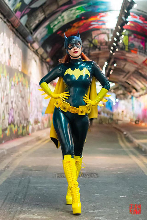 Batgirl Latex Cosplay