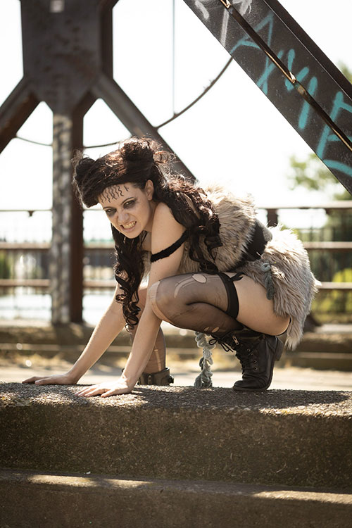 Sheila the She-Wolf from GLOW Cosplay