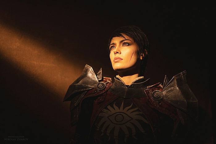 Cassandra from Dragon Age II Cosplay