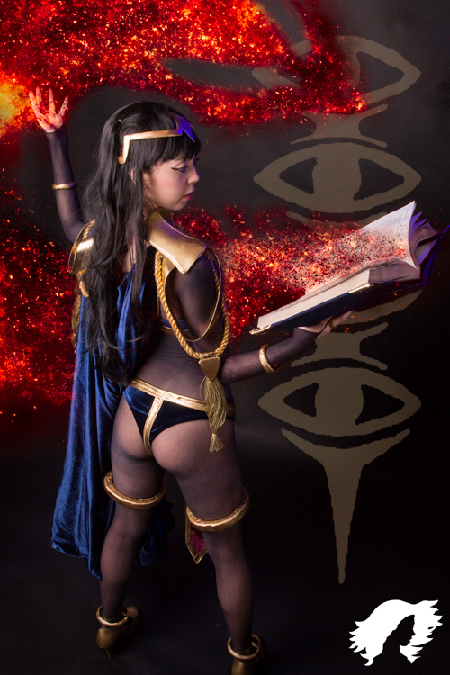 Tharja from Fire Emblem Cosplay
