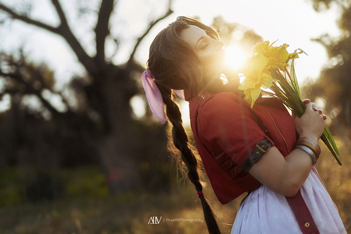Aerith from Final Fantasy VII Remake Cosplay