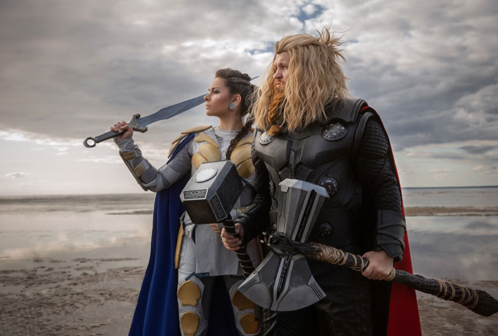 Valkyrie & Thor Cosplay