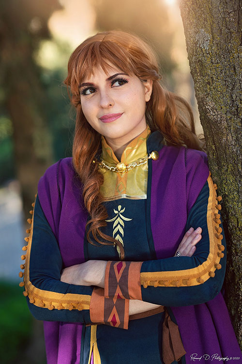Anna from Frozen Cosplay