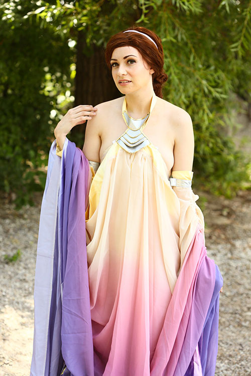 Padme from Star Wars: Attack of the Clones Cosplay