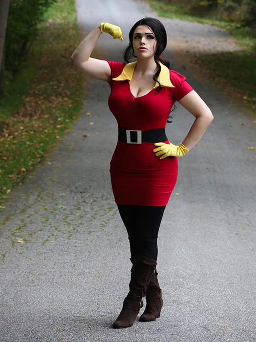 Genderbent Gaston from Beauty and the Beast Cosplay