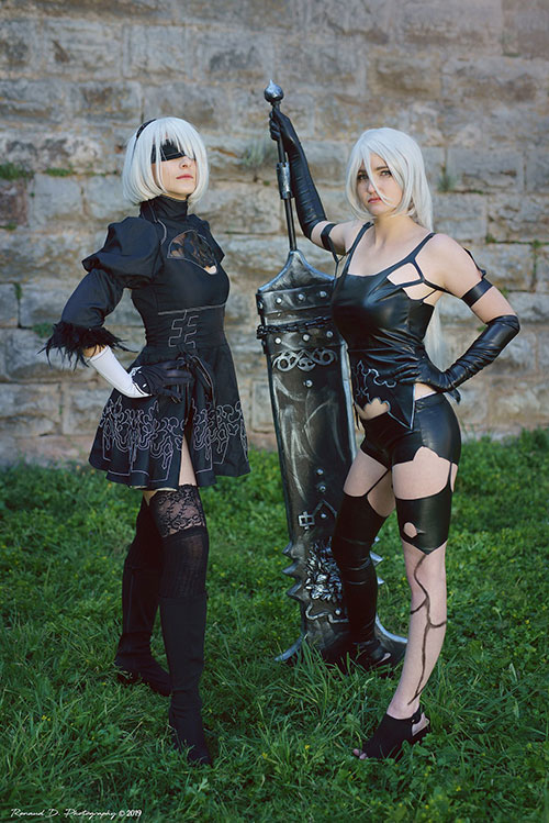 A2 and 2B from Nier: Automata Cosplay