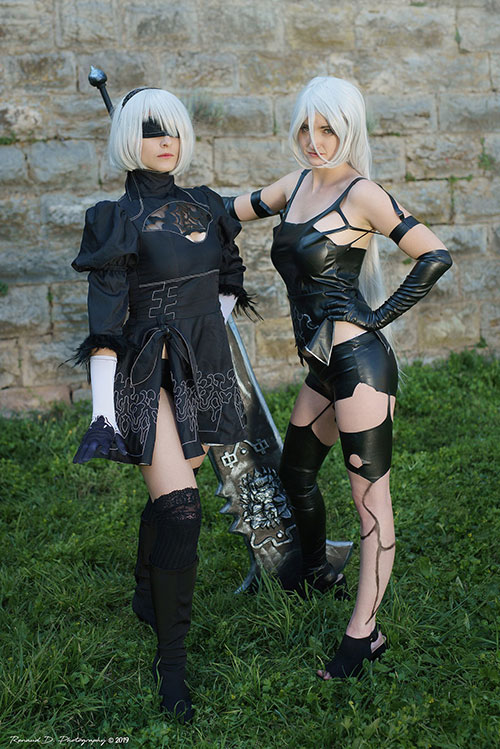A2 and 2B from Nier: Automata Cosplay