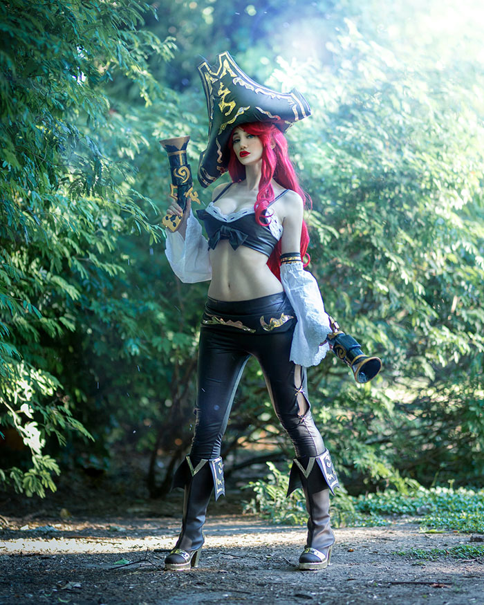 Miss Fortune from League of Legends Cosplay