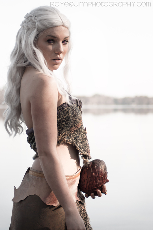 daenerys_targaryen_cosplay_04.jpg