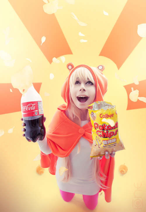 Umaru Doma from from Himouto! Umaru-chan Cosplay