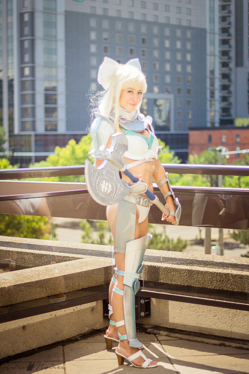 Charlotte from Fire Emblem Cosplay