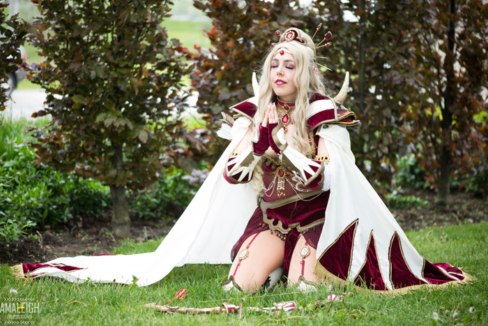 Rosa from Final Fantasy IV Cosplay