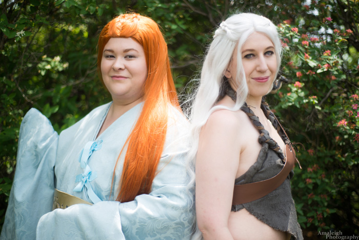 Sansa & Daenerys from Game of Thrones Cosplay