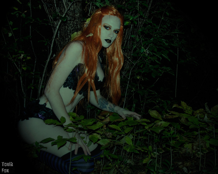 Poison Ivy Halloween Witch Cosplay