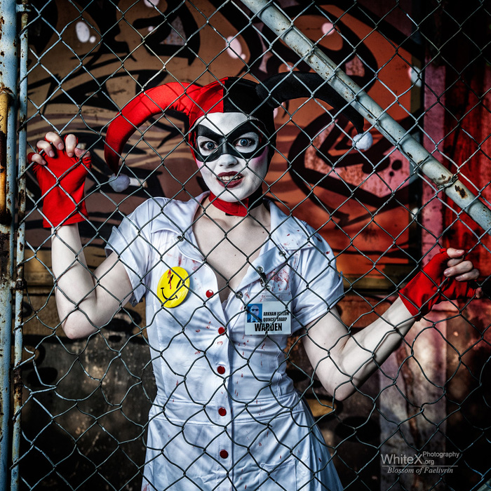 Nurse Harley Quinn Cosplay
