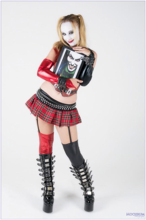 Goth Harley Quinn Cosplay