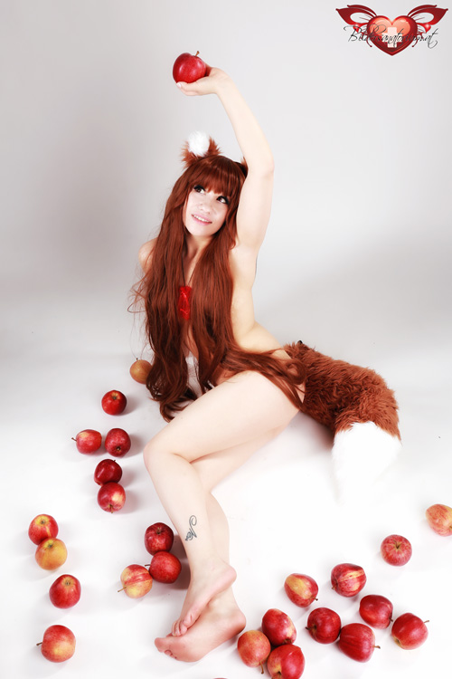 Holo from Spice and Wolf Cosplay