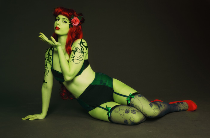 Bombshell Poison Ivy Cosplay