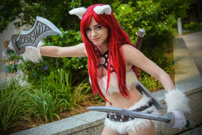 Kitty Cat Katarina from League of Legends Cosplay