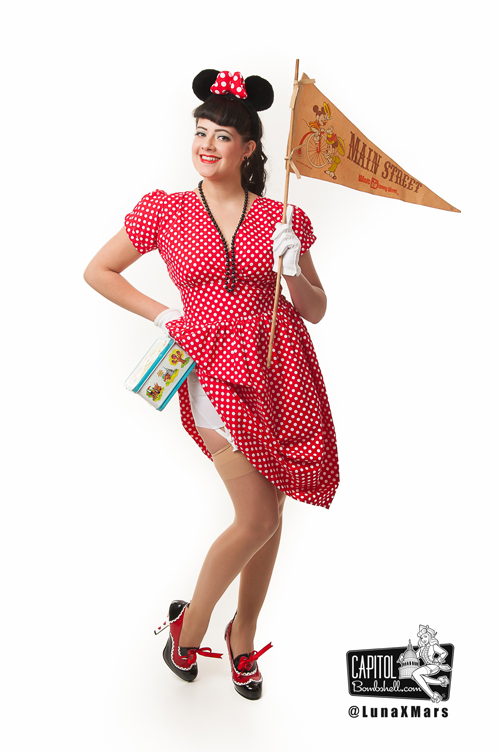 Minnie Mouse Pinup Photoshot