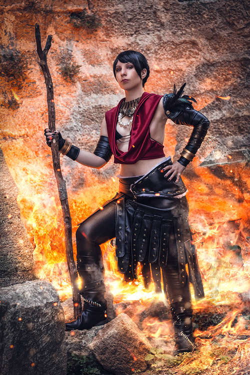 Morrigan from Dragon Age Cosplay