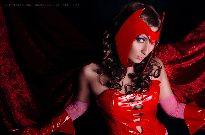Scarlet Witch Cosplay