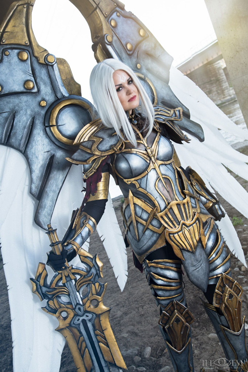 Uriel from Darksiders Cosplay