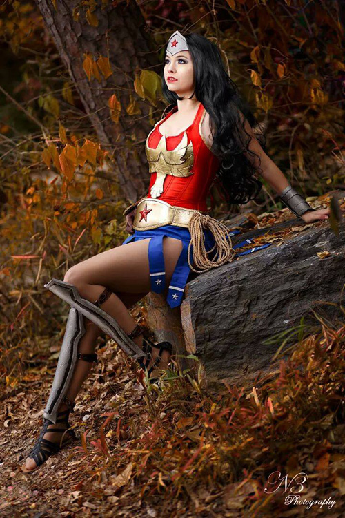 Gladiator Wonder Woman Cosplay