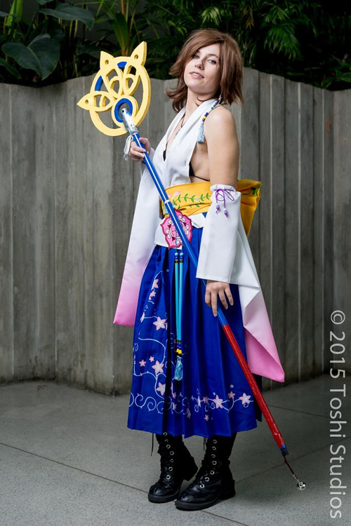 Lady Yuna from Final Fantasy X Cosplay