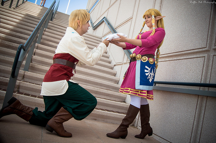Zelda & Link Skyward Sword Cosplay