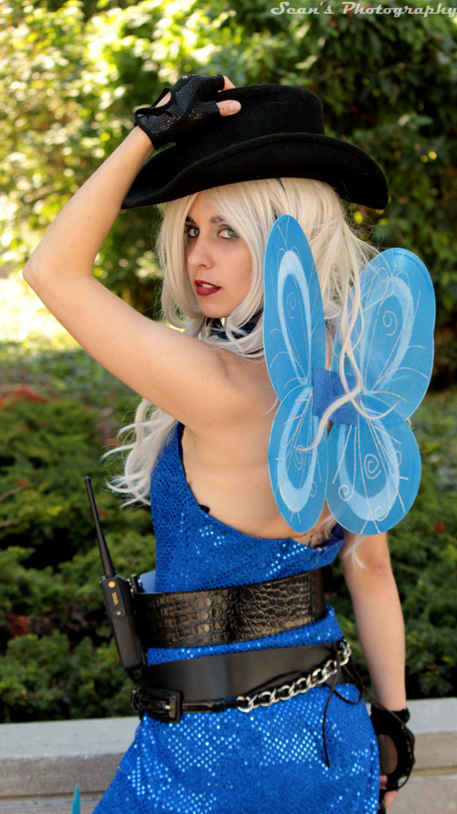 Gunslinging Blue Fairy Cosplay