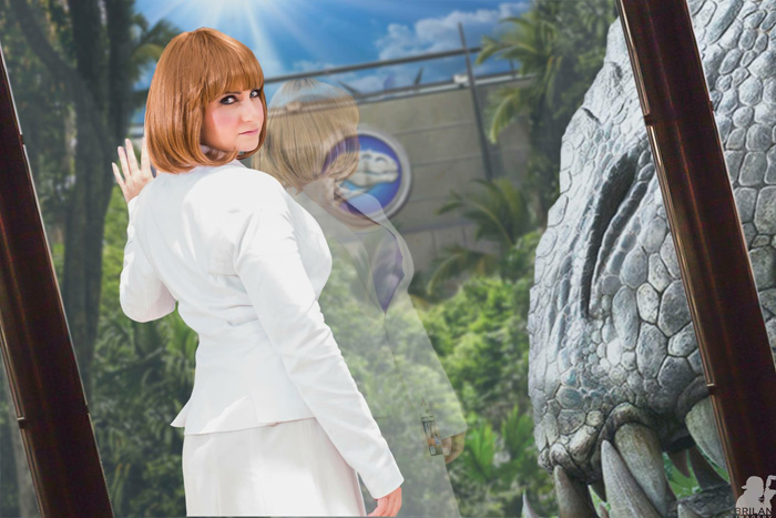 Claire Dearing from Jurassic World Cosplay.