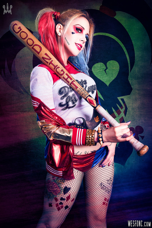 Models. looks absolutely stunning cosplaying as Suicide... as Harley Quinn....