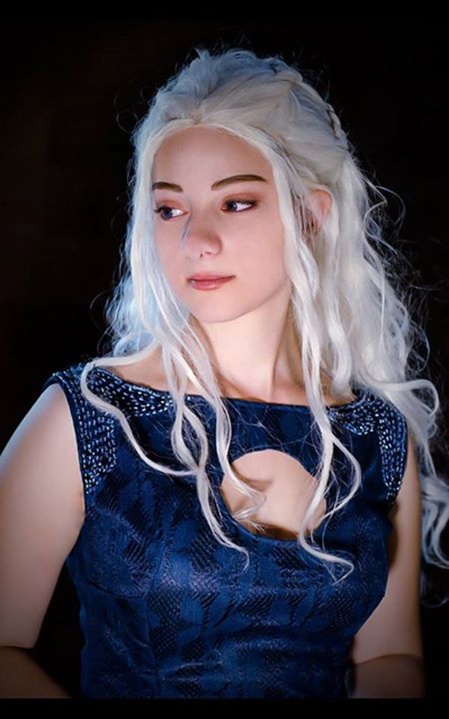Daenerys Targaryen from Game of Thrones Cosplay
