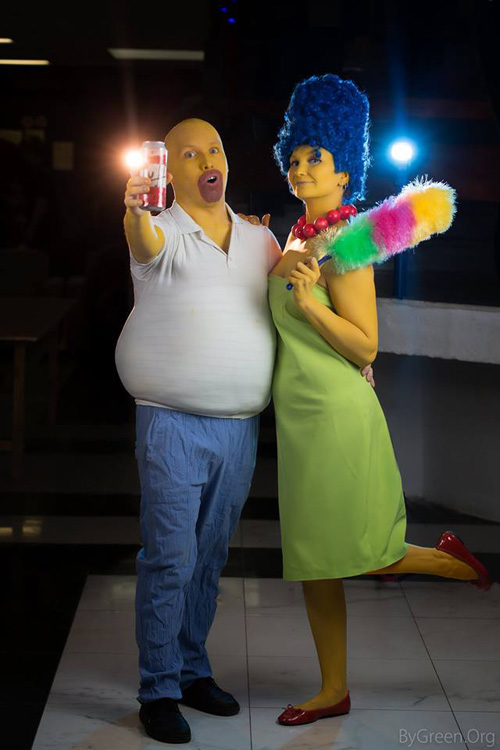 ByGreen.Org. shot these amazing Homer and Marge from The Simpsons cosplayer...