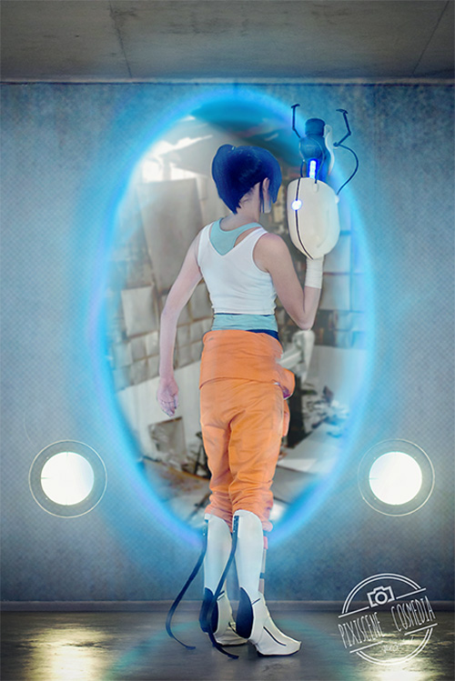 Chell from Portal 2 Cosplay