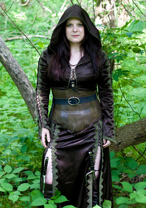 Kahlan Amnell/The Mother Confessor Cosplay