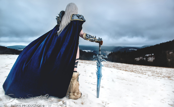 The Lich King from World of Warcraft Cosplay