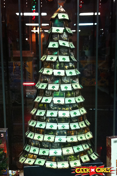 Magic: The Gathering Christmas Tree