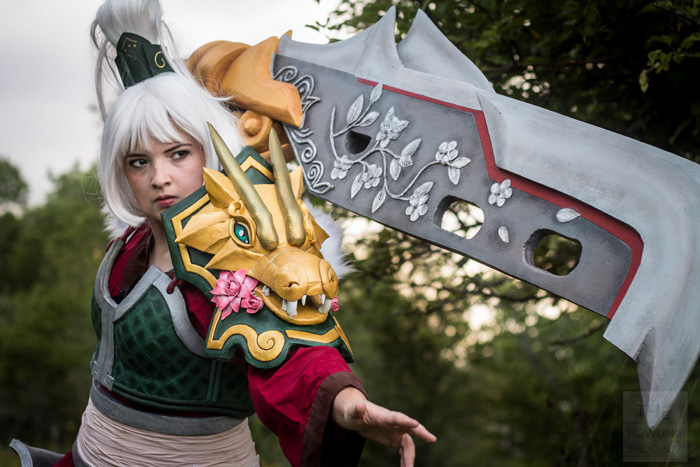 Dragon Blade Riven from League of Legends Cosplay