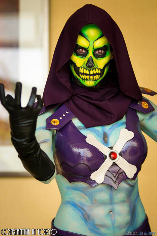 Female Skeletor Cosplay.
