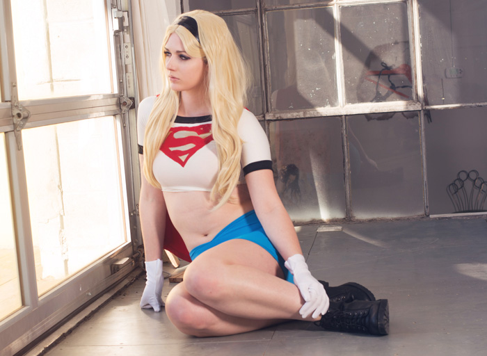 Justice League Supergirl Cosplay