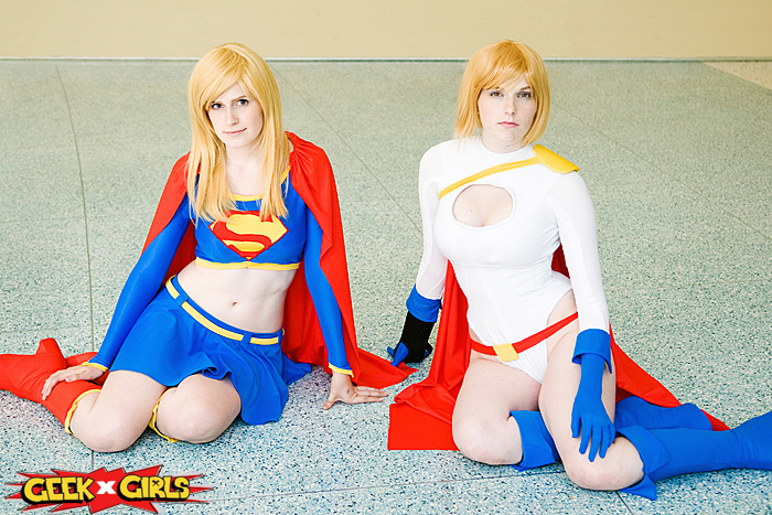 Supergirl & Power Girl Cosplay